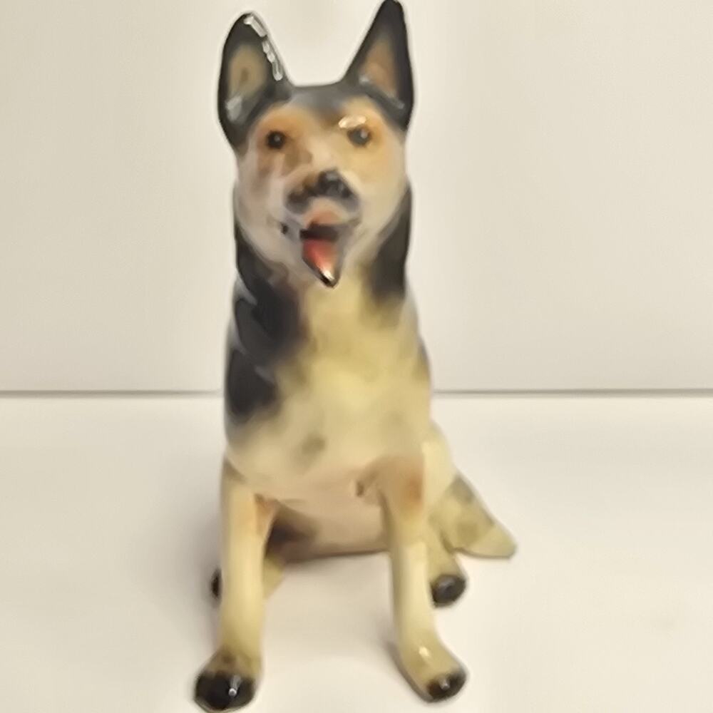Vintage MCM Porcelain German Shepherd Ceramic Figurine Sitting - Picture 4 of 8